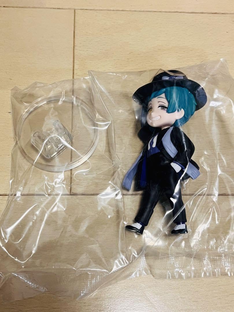 Amazon.co.jp: デフォルメフィギュア アズール ジェイド フロイド